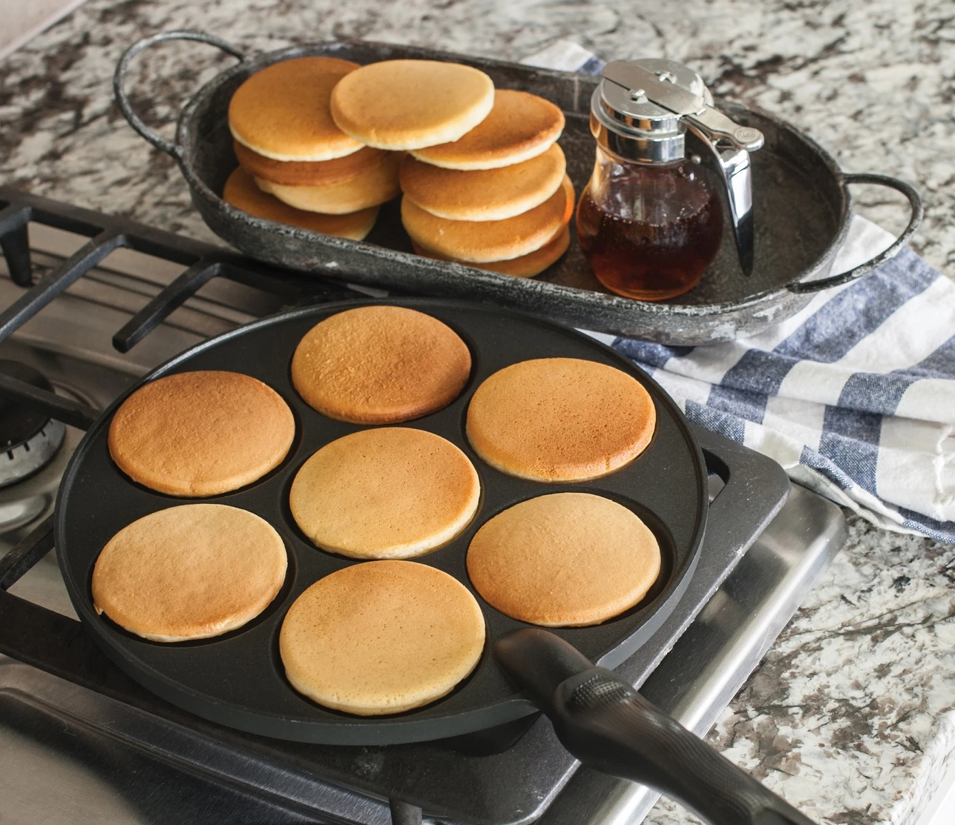 Nordic Ware American Pancake Pan - ø 27 Cm - 7 Pancakes 2 Nordic Ware American Pancake Pan - ø 27 Cm - 7 Pancakes - Afbeelding 2