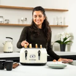 Westinghouse Retro Waterkoker + Broodrooster 4 Sleuven + Staafmixer - Wit 18 Westinghouse Retro Waterkoker + Broodrooster 4 Sleuven + Staafmixer - Wit -Le Creuset Winkel 1200x1200 193