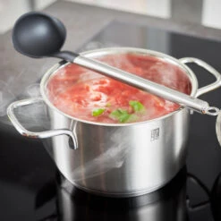 Rosle Basic Line Sauslepel - RVS / Siliconen - 28 Cm 4 Rosle Basic Line Sauslepel - RVS / Siliconen - 28 Cm -Le Creuset Winkel 13703 03 Sossenloeffel 28cm Basic Line