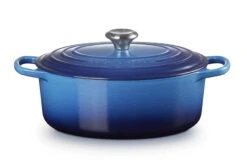 Le Creuset Braadpan Signature - Ovaal - Azure - ø 31 Cm / 6.3 Liter 13 Le Creuset Braadpan Signature - Ovaal - Azure - ø 31 Cm / 6.3 Liter -Le Creuset Winkel 21178292202430 alt1 1 scaled