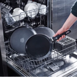 GreenPan Pannenkoekenpan Essentials - Zwart - ø 28 Cm - Keramische Anti-aanbaklaag -Le Creuset Winkel 28657464abfd1bb6ae5e9eb35e512a20fba20436 GP ESS BA Bd DWS Lifestyle a