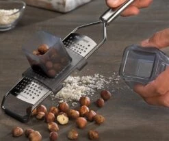 Microplane Vingerbescherming Professional 4 Microplane Vingerbescherming Professional -Le Creuset Winkel 38057 1 1