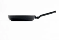 BK Koekenpan Easy Induction Aluminium - ø 20 Cm - Keramische Anti-aanbaklaag -Le Creuset Winkel 39b22c416143503d5a4af431f384682c58d7df31 BK Easy Induction frypan 28 002 1