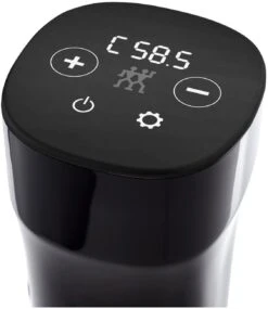 Zwilling Sous Vide Stick Enfinigy - Nauwkeurige Temperatuurinstelling - IPX7 Waterproof - Zwart 16 Zwilling Sous Vide Stick Enfinigy - Nauwkeurige Temperatuurinstelling - IPX7 Waterproof - Zwart -Le Creuset Winkel 4009839546716 3