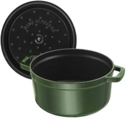 Staub Braadpan / Cocotte - Basilicum - ø 28 Cm / 6.7 Liter 9 Staub Braadpan / Cocotte - Basilicum - ø 28 Cm / 6.7 Liter -Le Creuset Winkel 40509 354 0 5 1