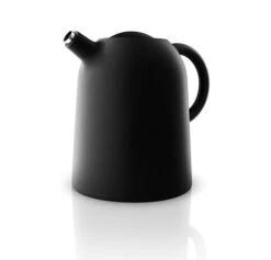 Eva Solo Thermoskan Thimble Zwart 1 Liter -Le Creuset Winkel 502717 thimble black 2 1920x886 1
