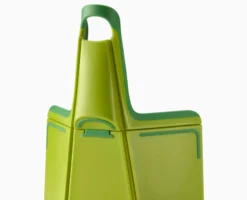 Joseph Joseph Snijplank Chop2Pot Plus 45 X 26 - Opvouwbaar - Groen 12 Joseph Joseph Snijplank Chop2Pot Plus 45 X 26 - Opvouwbaar - Groen -Le Creuset Winkel 60201 60204 Media 07
