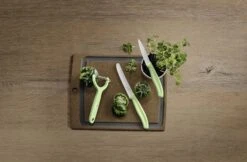 Victorinox Messenset Swiss Classic - Groen - 3-delig 5 Victorinox Messenset Swiss Classic - Groen - 3-delig -Le Creuset Winkel 7613329141991 2