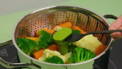 Sareva Stoommandje - RVS - Verstelbaar Van ø 17 - 27 Cm -Le Creuset Winkel 8720364454647 2 scaled