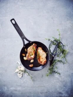 BK Koekenpan Black Steel - ø 30 Cm - Zonder Anti-aanbaklaag 10 BK Koekenpan Black Steel - ø 30 Cm - Zonder Anti-aanbaklaag -Le Creuset Winkel 888eaa5860e990e4de3469dba80f7d1b4a41f656 Black steel frypan S2 1 1