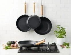 BK Wokpan Force - Carbon Steel - ø 30 Cm - Zonder Anti-aanbaklaag 10 BK Wokpan Force - Carbon Steel - ø 30 Cm - Zonder Anti-aanbaklaag -Le Creuset Winkel 940007930df28db70e95e8f2b449e8975ab69660 144dpi BK Force CS ind 4pc Set