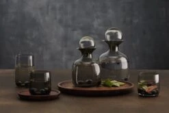 ASA Selection Karaf Sarabi - Grijs - 1.5 Liter -Le Creuset Winkel ASA Selection karaf 1.5 liter grijs 3