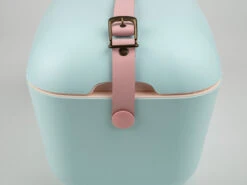 Polarbox Koelbox Met Schouderband - Lichtblauw - 12 Liter -Le Creuset Winkel CELESTE ROSA HEBILLA