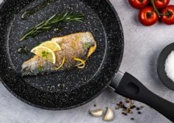 Westinghouse Koekenpan Marble - ø 28 Cm - Standaard Anti-aanbaklaag 6 Westinghouse Koekenpan Marble - ø 28 Cm - Standaard Anti-aanbaklaag -Le Creuset Winkel Clipboard02 23