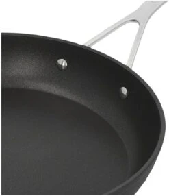 Demeyere Koekenpannenset Alu Industry 3 - Duraslide - ø 24 + 28 Cm - Standaard Anti-aanbaklaag -Le Creuset Winkel Demeyere Koekenpan Alu Industry 3 000023268
