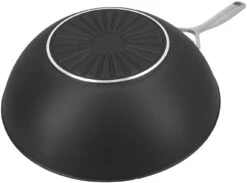 Demeyere Wokpan Alu Pro 5 - Ceraforce - ø 30 Cm - Keramische Anti-aanbaklaag -Le Creuset Winkel Demeyere Wokpan Alu Pro 5 000024356