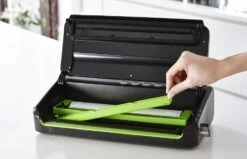 FoodSaver Vacumeermachine Profi Line - RVS - FFS005/X 8 FoodSaver Vacumeermachine Profi Line - RVS - FFS005/X -Le Creuset Winkel FFS005VacuumSealer HandDripTray 5d36f3b4860201.97438956