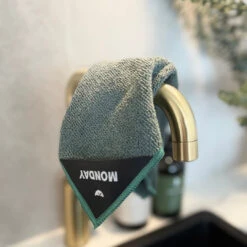 Klud Vaatdoekjes Oily Green 30 X 30 - 7 Stuks -Le Creuset Winkel Klud microvezel vaatdoekjes oily green set van 7 5700002039071 312