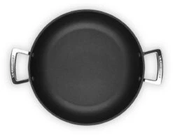 Le Creuset Hapjespan Met Deksel - Les Forgées TNS - ø 28 Cm / 3.2 Liter - Standaard Anti-aanbaklaag -Le Creuset Winkel LC 20190624 ZS PS FS 51107280010502 005