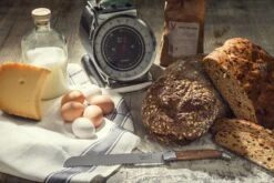 Laguiole Style De Vie Broodmes Olijfhout -Le Creuset Winkel Laguiole broodmes olijfhout sf gr 2