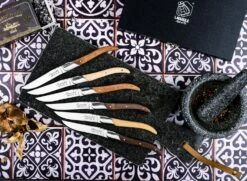 Laguiole Style De Vie Steakmessen Luxury Line 6 Stuks 8 Laguiole Style De Vie Steakmessen Luxury Line 6 Stuks -Le Creuset Winkel Luxury line steakmessen gemengd hout sf gr 3