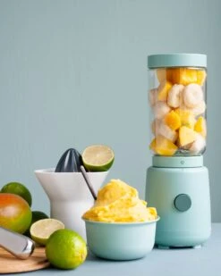 RIG TIG Rig-Tig Blender Foodie - Groen - UNIT 10 - 500 Ml -Le Creuset Winkel Nicecream Rigtig bakalite.se 1