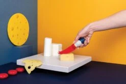 Ototo Kaasmes Bert -Le Creuset Winkel Ototo Kaasmes Bert 2