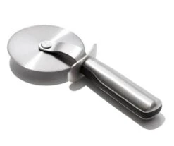 OXO Good Grips Pizzasnijder Steel -Le Creuset Winkel Oxo Pizzasnijder Steel