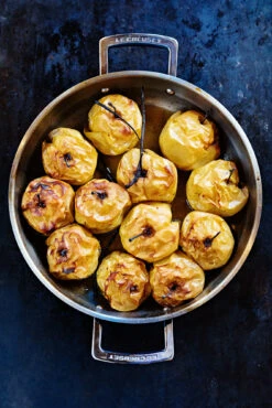 Le Creuset Hapjespan Met Deksel - Les Forgées TNS - ø 26 Cm / 2.7 Liter - Standaard Anti-aanbaklaag 11 Le Creuset Hapjespan Met Deksel - Les Forgées TNS - ø 26 Cm / 2.7 Liter - Standaard Anti-aanbaklaag -Le Creuset Winkel RS3762 FRJ 7422 lpr