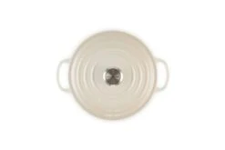 Le Creuset Braadpan Signature - Meringue - ø 20 Cm / 2.4 Liter 11 Le Creuset Braadpan Signature - Meringue - ø 20 Cm / 2.4 Liter -Le Creuset Winkel RS9474 LC 20191212 FR PS 00004 1