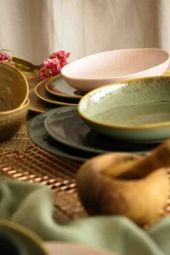 Jay Hill Diep Bord Jethou ø 21 Cm 10 Jay Hill Diep Bord Jethou ø 21 Cm -Le Creuset Winkel Set 2 Sfeer Eilanden Klein 4 1 scaled