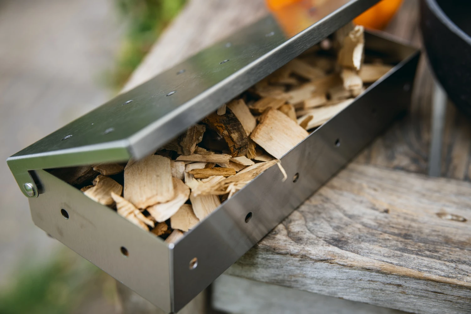 Jay Hill BBQ Smoker Box / Rookbox - RVS - 22 X 9 X 4 Cm 3 Jay Hill BBQ Smoker Box / Rookbox - RVS - 22 X 9 X 4 Cm - Afbeelding 3