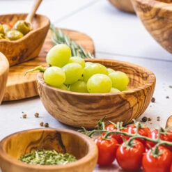 Jay Hill Kleine Kom Tunea - Olijfhout - 9 X 13 Cm -Le Creuset Winkel Tunea 19 1 scaled