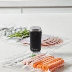 FoodSaver Vacumeermachine Handheld - Compact - VS1199X 10 FoodSaver Vacumeermachine Handheld - Compact - VS1199X -Le Creuset Winkel VS1192X 11 5d934fdd594df9.75079965