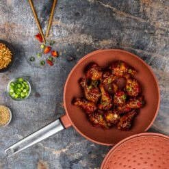 Westinghouse Wokpan Performance - Rebel Red - ø 28 Cm - Standaard Anti-aanbaklaag 27 Westinghouse Wokpan Performance - Rebel Red - ø 28 Cm - Standaard Anti-aanbaklaag -Le Creuset Winkel WCCW0095028OR 14