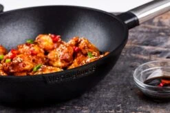 Westinghouse Koekenpan Performance - Blissful Black - ø 28 Cm - Standaard Anti-aanbaklaag -Le Creuset Winkel WCFP0095024BK 9 1