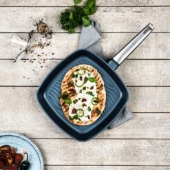 Westinghouse Grillpan Performance - Bravery Blue - 28 X 28 Cm - Standaard Anti-aanbaklaag -Le Creuset Winkel WCFP0095G28BL 10