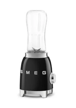 SMEG Smoothie Blender - Compact - Zwart - 600 Ml - PBF01BLEU -Le Creuset Winkel WEB PBF01BLEU 5.jpg