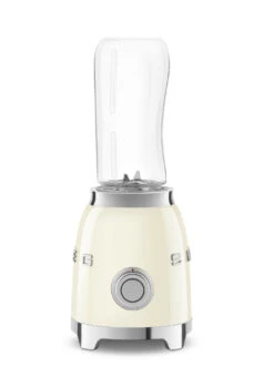 SMEG Smoothie Blender - Compact - Creme - 600 Ml - PBF01CREU -Le Creuset Winkel WEB PBF01CREU 3.jpg