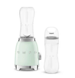 SMEG Smoothie Blender - Compact - Watergroen - 600 Ml - PBF01PGEU 10 SMEG Smoothie Blender - Compact - Watergroen - 600 Ml - PBF01PGEU -Le Creuset Winkel WEB PBF01PGEU 24.jpg