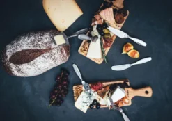 Boska Kaasmes Zachte Kaas Mini Monaco+ -Le Creuset Winkel Web IMG 5767 86393a36 b107 43a4 bd15 98d604cf62cc 2400x