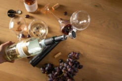 Sareva Wijnopener Set (met Wijnstopper. Foliesnijder & Schenktuit) -Le Creuset Winkel Wijnopener 15