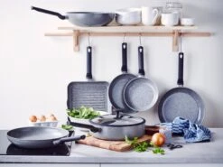 BK Hapjespan Met Deksel - Granite - ø 28 Cm / 4.2 Liter - Keramische Anti-aanbaklaag 9 BK Hapjespan Met Deksel - Granite - ø 28 Cm / 4.2 Liter - Keramische Anti-aanbaklaag -Le Creuset Winkel a9a10a2118f35b32a874694b28192e34d80b5704 BK Granite PH00424 001 1 1 1