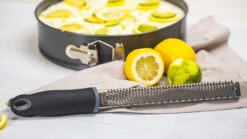 Sareva Raspen (grof - Medium - Fijn) - 21 Cm - 3 Stuks -Le Creuset Winkel bakken 23 scaled