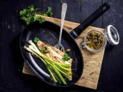 BK Vispan Easy Induction - ø 32 Cm - Keramische Anti-aanbaklaag 8 BK Vispan Easy Induction - ø 32 Cm - Keramische Anti-aanbaklaag -Le Creuset Winkel c74a533a9fc56c35f0144b44421eb0f6380d1d16 BK Easy Induction PH00582 009 1