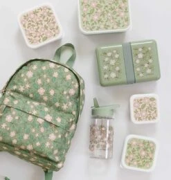 A Little Lovely Company Drinkfles / Waterfles - Groene Bloesems -Le Creuset Winkel dbblsa45 lr 5 drink bottle blossoms sage