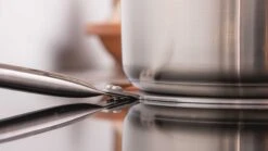 Sareva Inductie Adapter / Adapterplaat - RVS - ø 26 Cm 9 Sareva Inductie Adapter / Adapterplaat - RVS - ø 26 Cm -Le Creuset Winkel detail 5 2 scaled