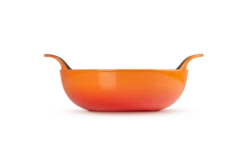 Le Creuset Wokpan / Balti Dish - Oranjerood - ø 24 Cm / 2.7 Liter - Geëmailleerde Anti-aanbaklaag 5 Le Creuset Wokpan / Balti Dish - Oranjerood - ø 24 Cm / 2.7 Liter - Geëmailleerde Anti-aanbaklaag -Le Creuset Winkel image 1