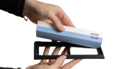 Blackwell Wetsteen Korrel 3000/5000 -Le Creuset Winkel messen slijpen 4 scaled