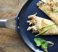 Valira Pannenkoekenpan Aire - ø 28 Cm - Standaard Anti-aanbaklaag -Le Creuset Winkel pannenkoekenpan2